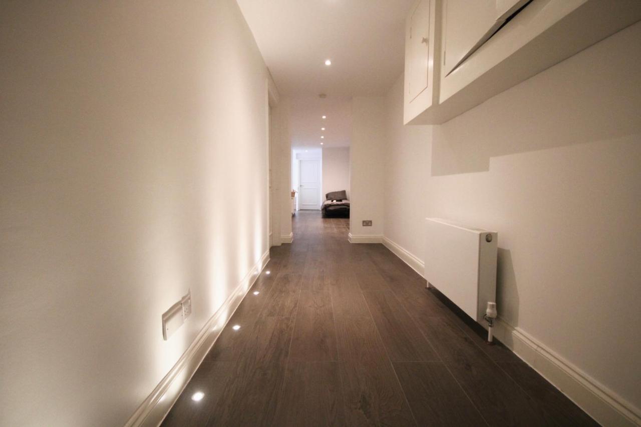 Superb Flat Near Victoria Station Apartment London Exterior photo